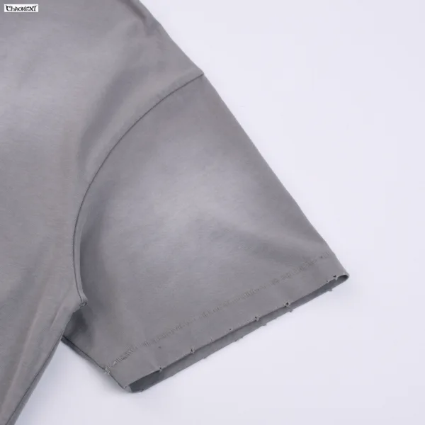 C-HL6624 Spray Monkey Ripped & Distressed Frayed Edge Short Sleeve Tee