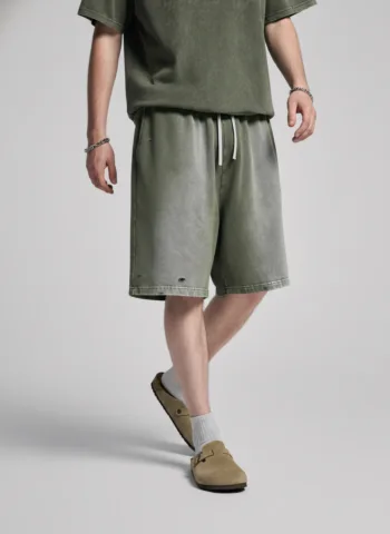 C-HL7709 Ripped Monkey Wash Shorts