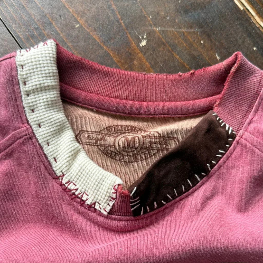 Collar Detail