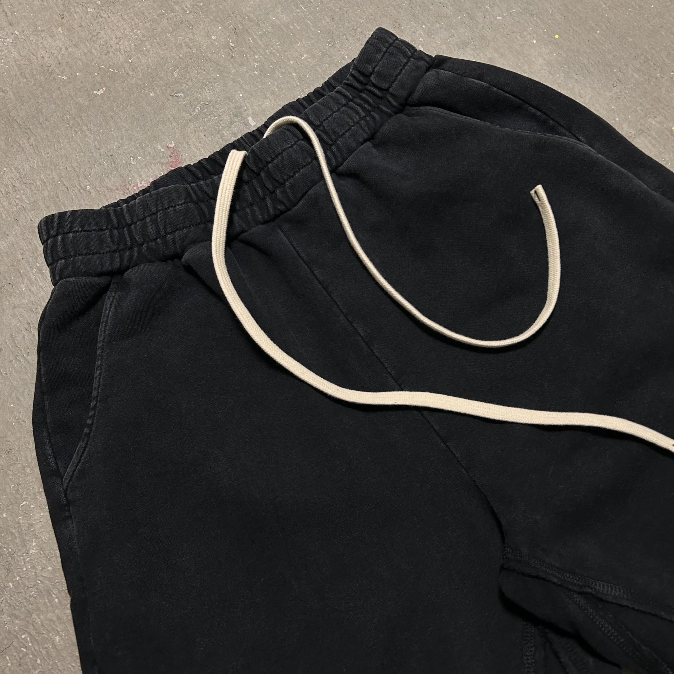 Waistband Detail