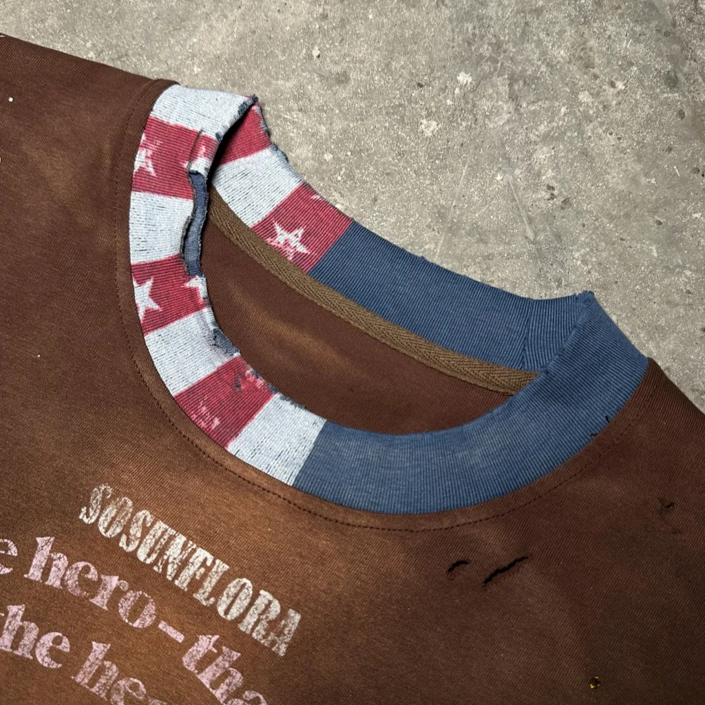 Collar Detail